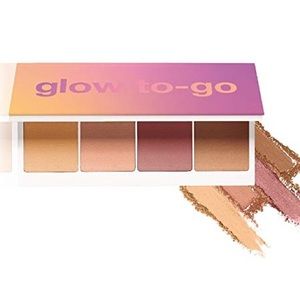Clinique Glow To-Go Limited Edition Palette Compact